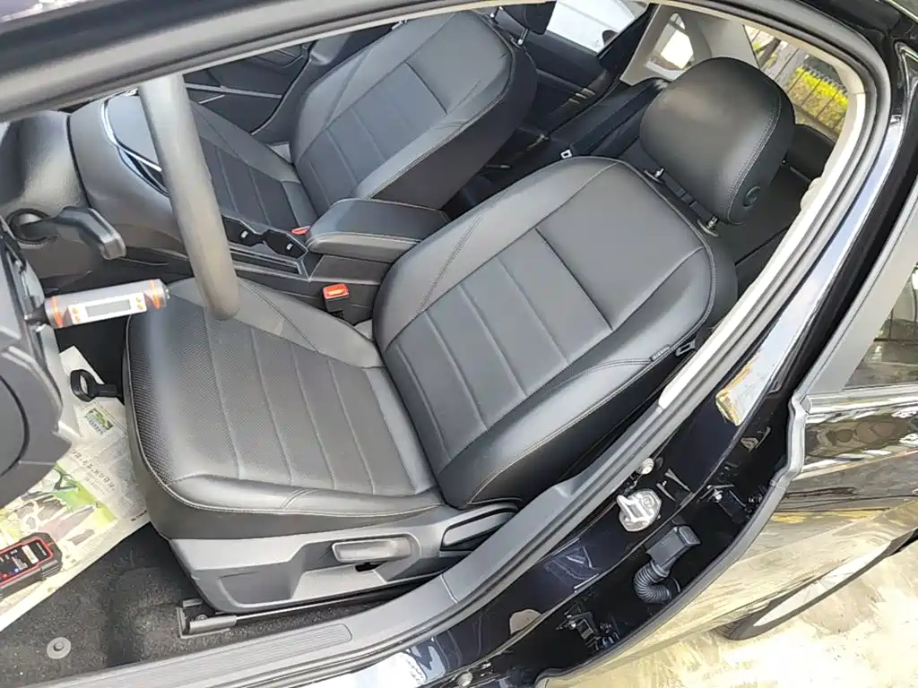 Volkswagen Lavida — миниатюра 15