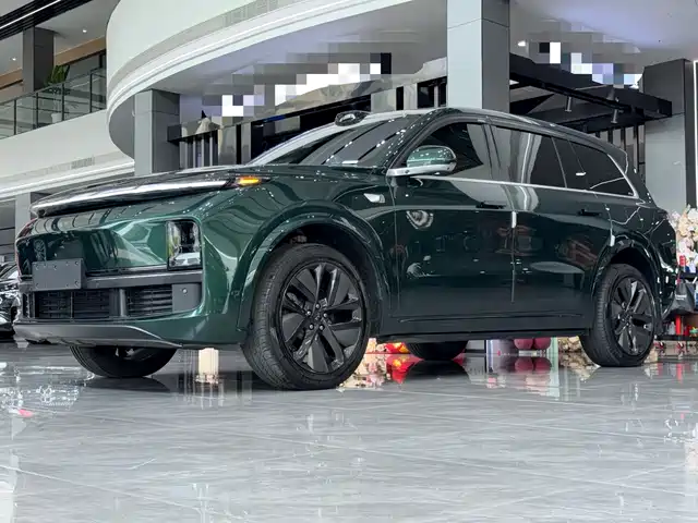 2023 Li Xiang L9