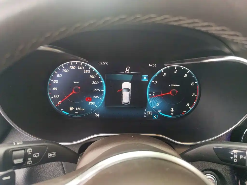 Mercedes-Benz GLC — миниатюра 4