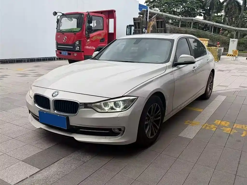 BMW 3 Series 2015 320Li Fashion Type