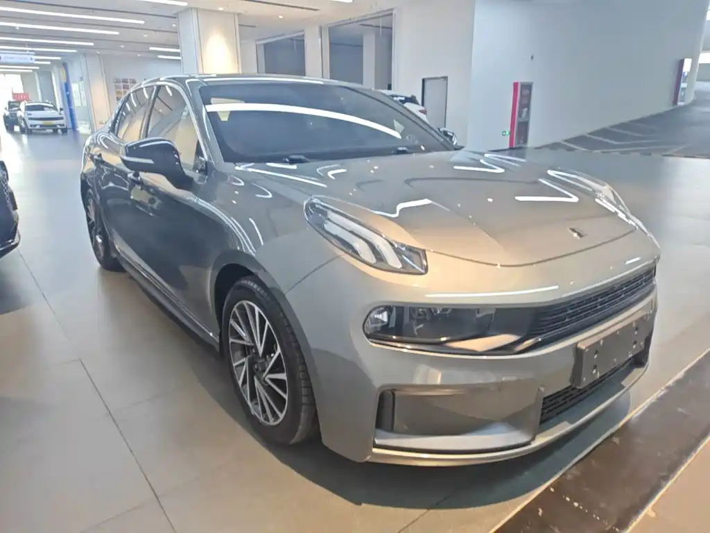 Lynk & Co 03 — миниатюра 4