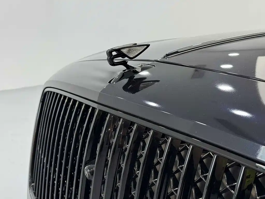 Bentley Flying Spur — миниатюра 16