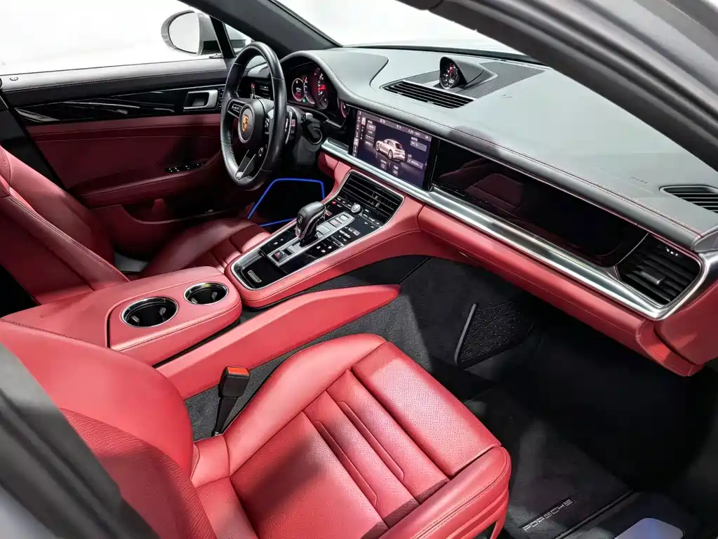 Porsche Panamera — миниатюра 6