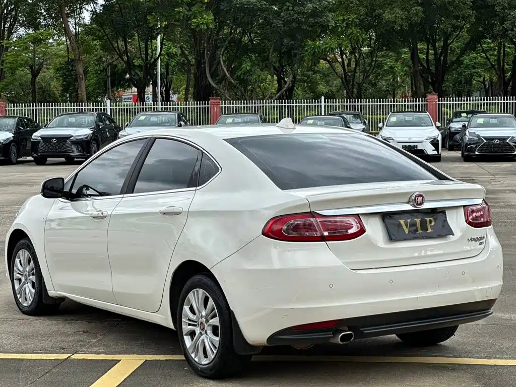 Fiat Viaggio — миниатюра 4