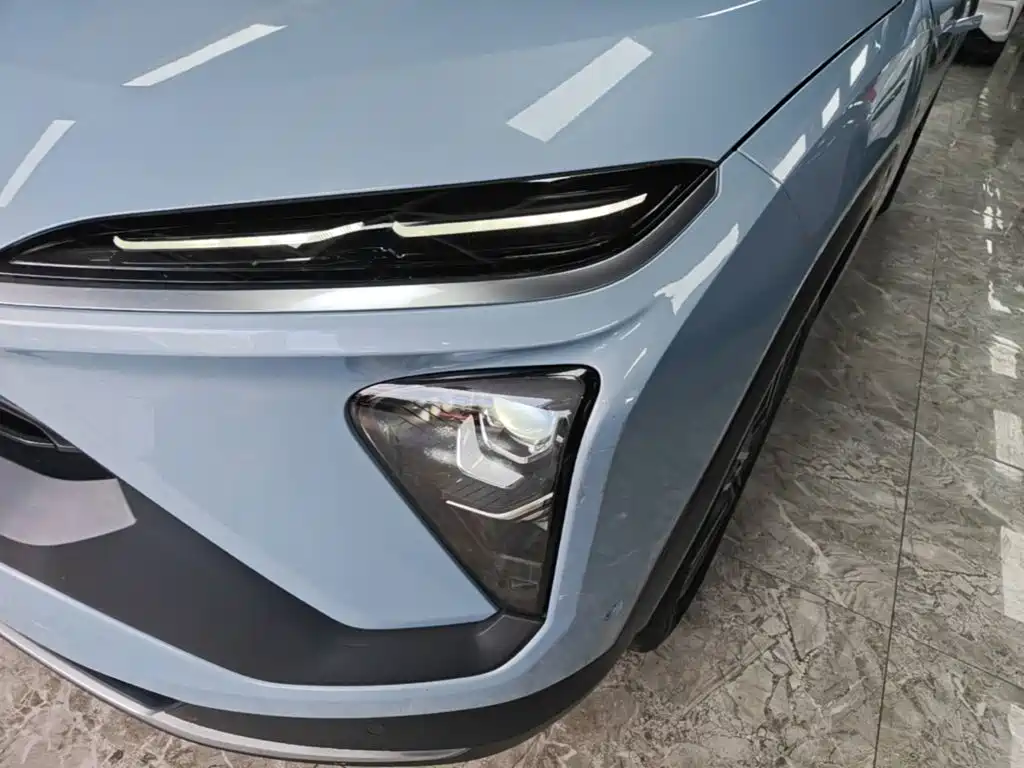 NIO ES6 — миниатюра 24