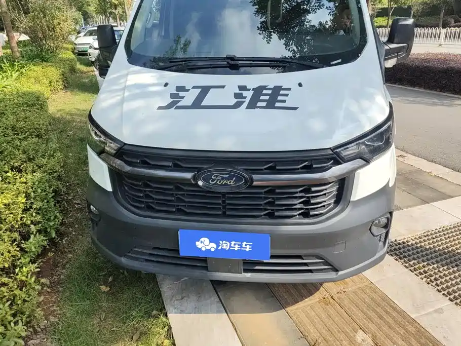 Ford Transit — миниатюра 2
