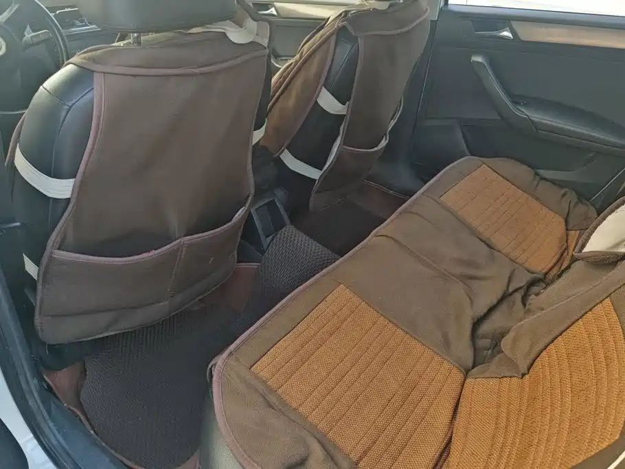 Volkswagen Santana — миниатюра 11