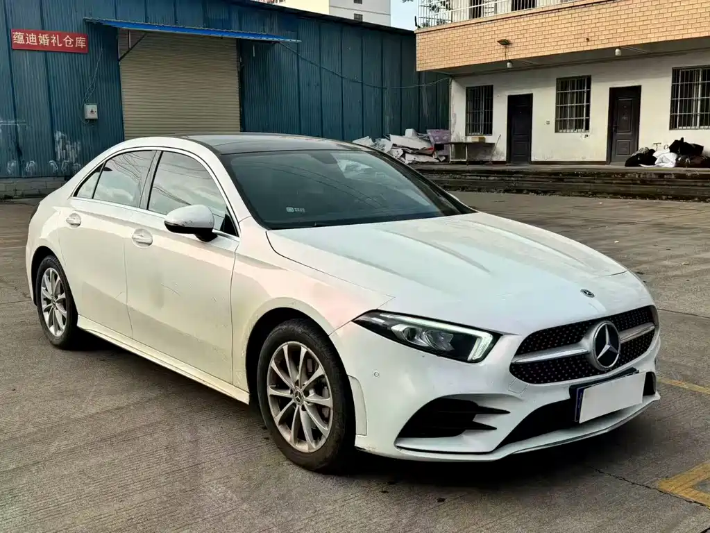 MERCEDES-BENZ A CLASS