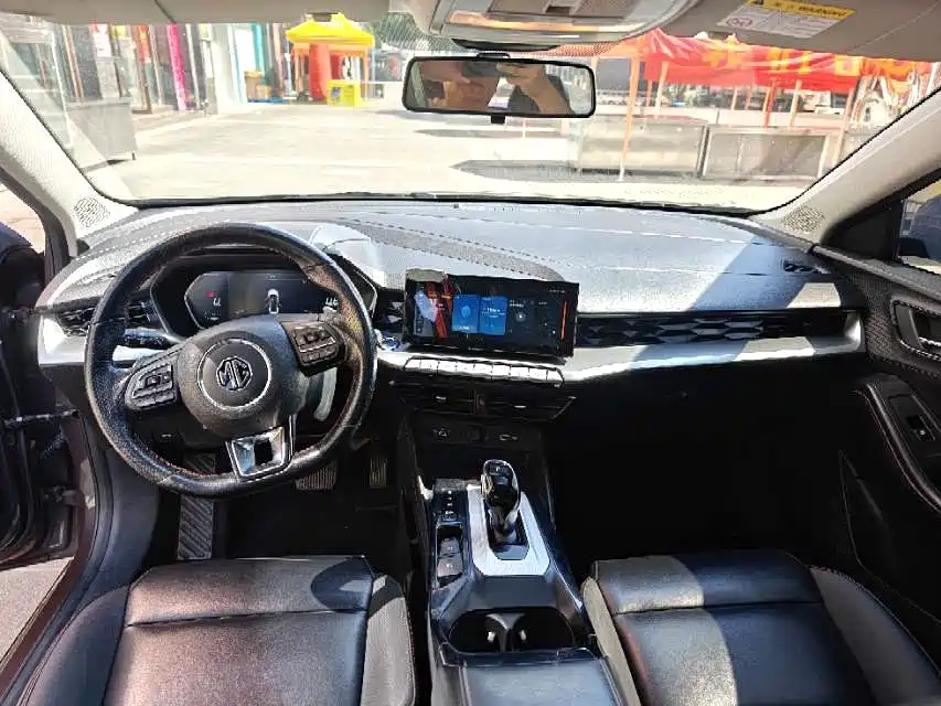 MG 5
