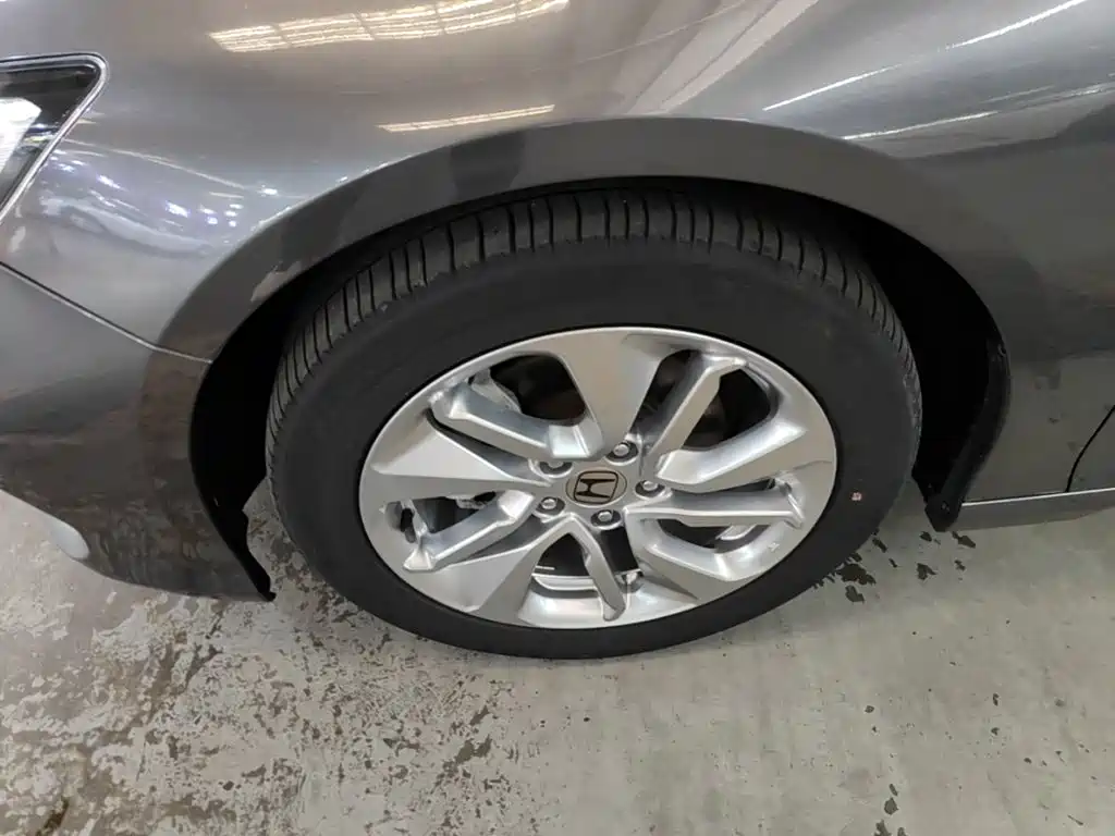 Honda Accord — миниатюра 23