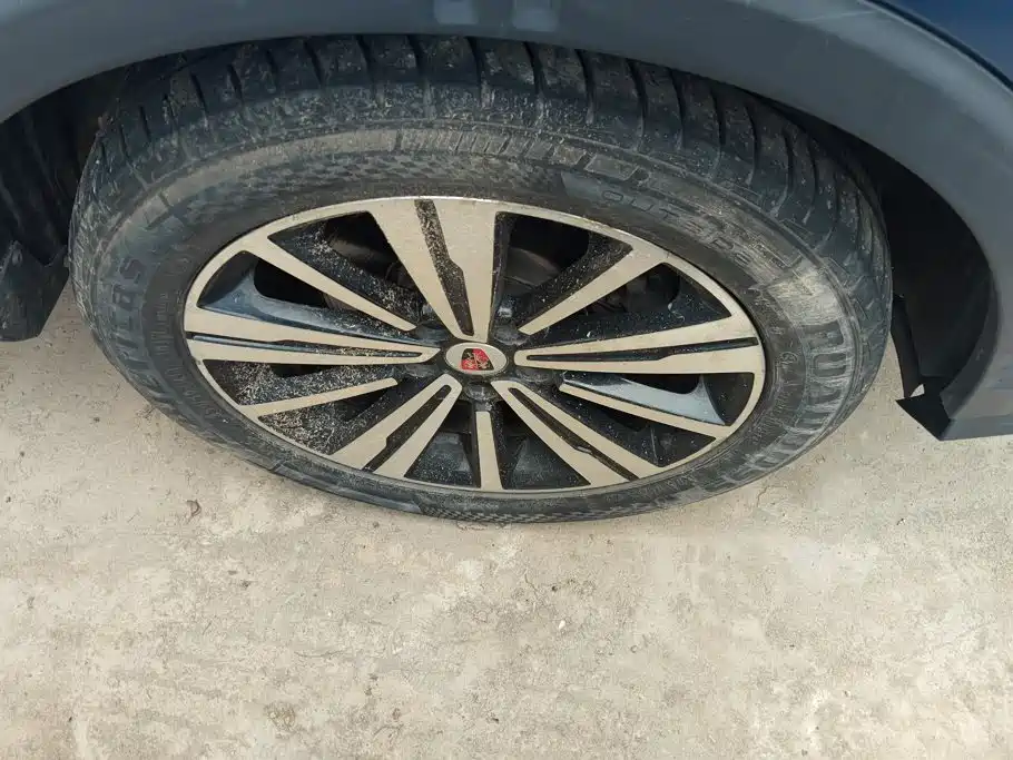 Roewe RX5 — миниатюра 6