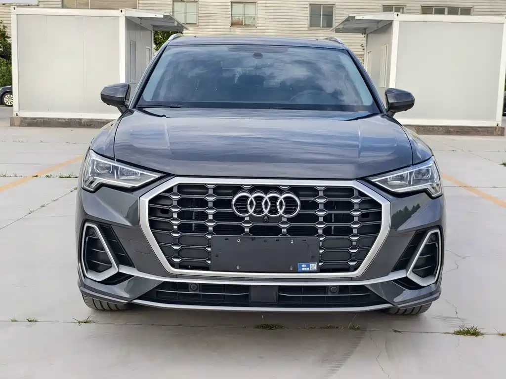 Audi Q3 — миниатюра 2