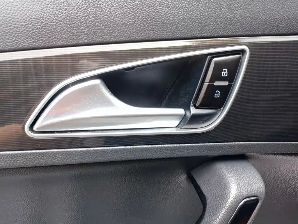Zotye Zotye Z500 — миниатюра 19