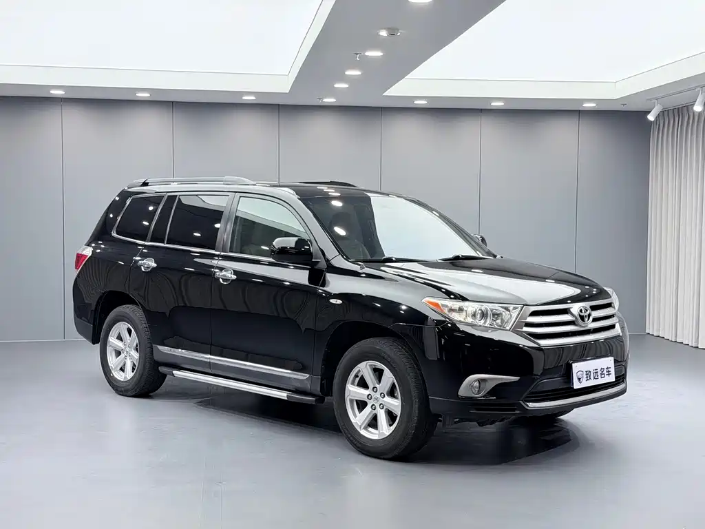Toyota Highlander — миниатюра 3