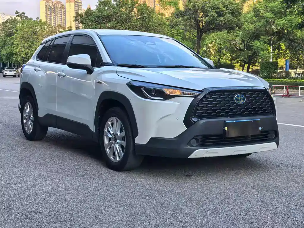 Toyota Corolla Cross — миниатюра 3