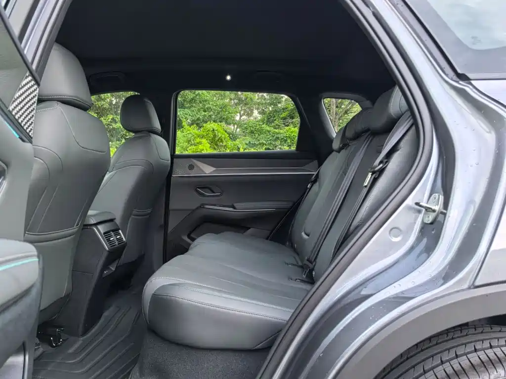 BYD Song Pro Pro 2026 DM-i 220KM