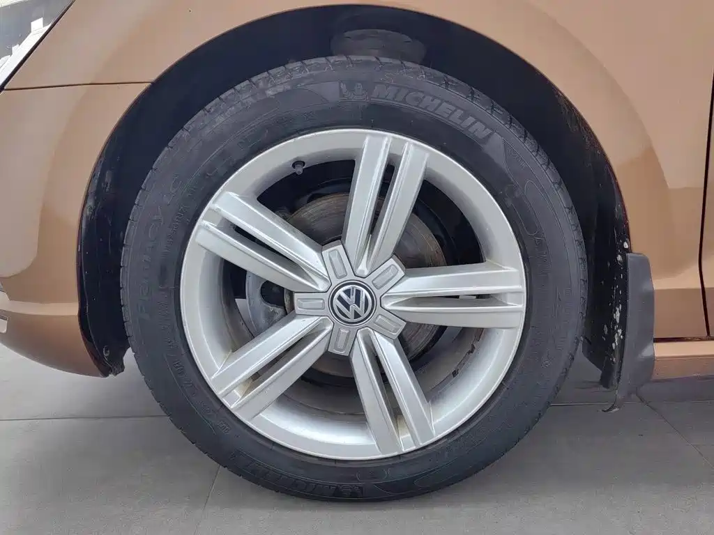 Volkswagen Lamando — миниатюра 17