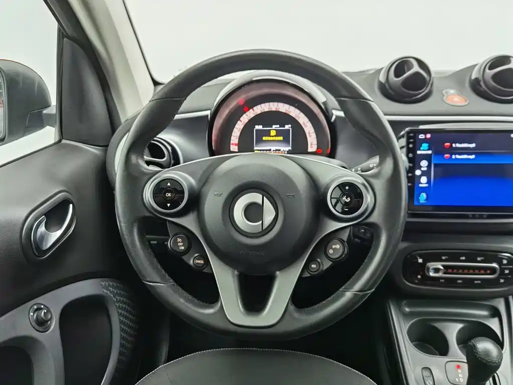 smart Smart Fortwo — миниатюра 11