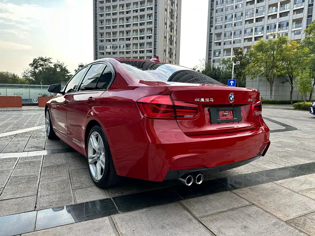 BMW 3 Series — миниатюра 4