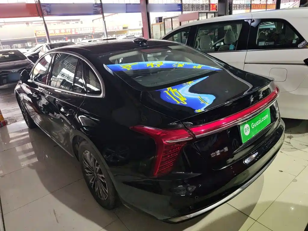 Hongqi Hongqi H5 — миниатюра 5