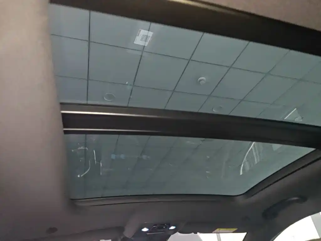BYD Han — миниатюра 18