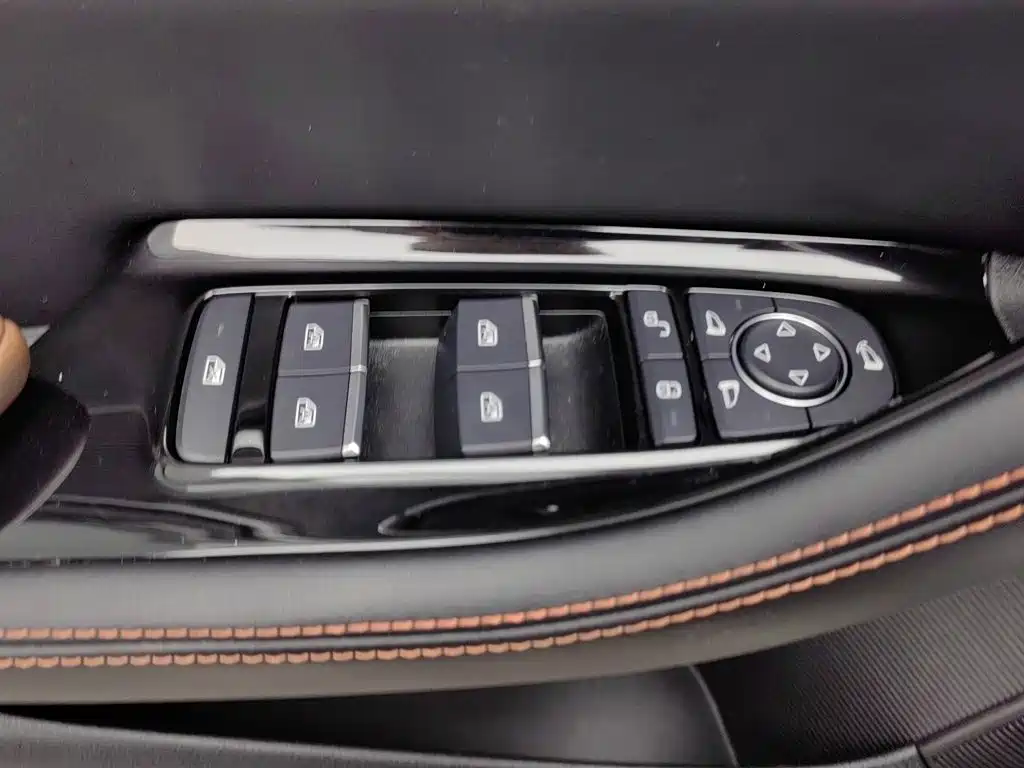 BYD PLUS — миниатюра 9