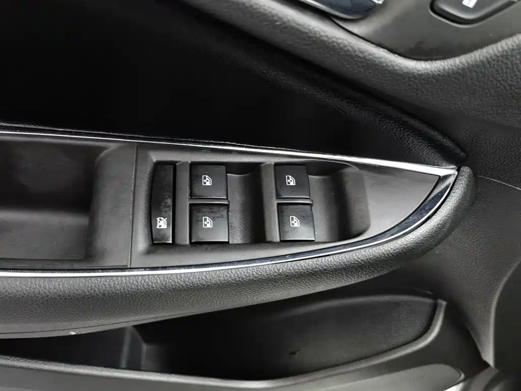 Chevrolet Cruze — миниатюра 9