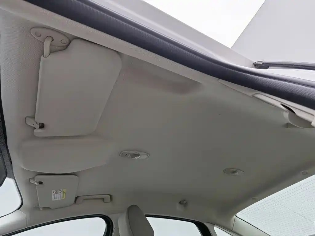 Ford Focus — миниатюра 14