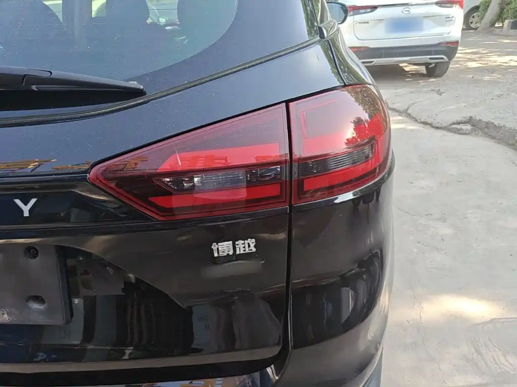 Geely Boyue 2021 1.8TD DCT