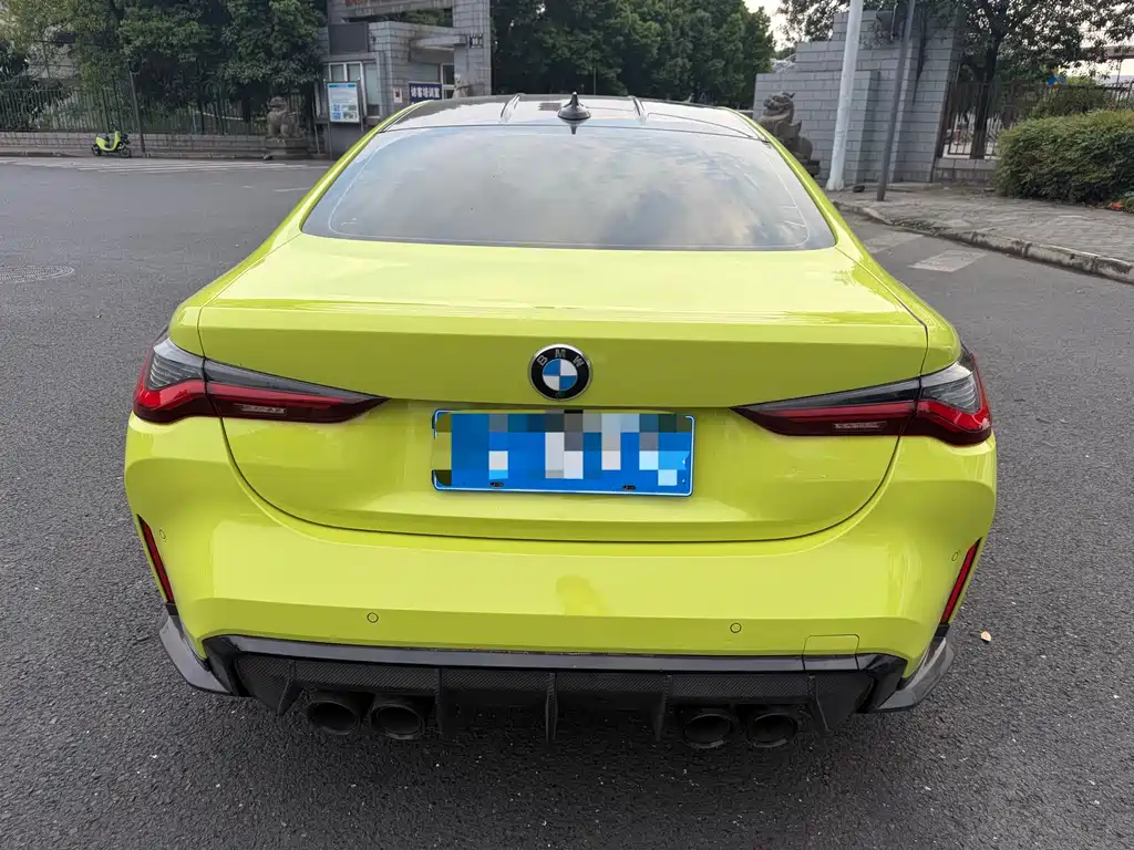 BMW M4 — миниатюра 6