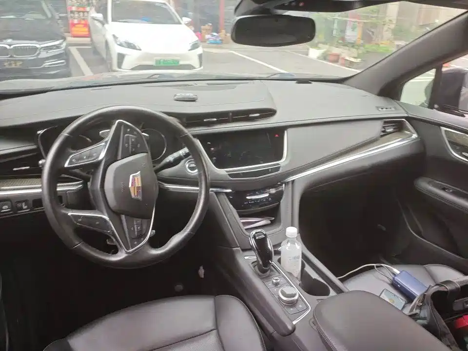 Cadillac XT5 — миниатюра 5