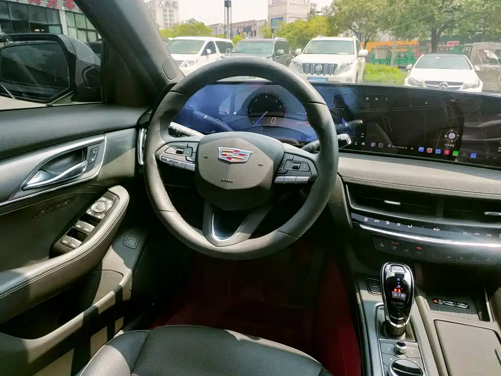 Cadillac CT5 — миниатюра 30
