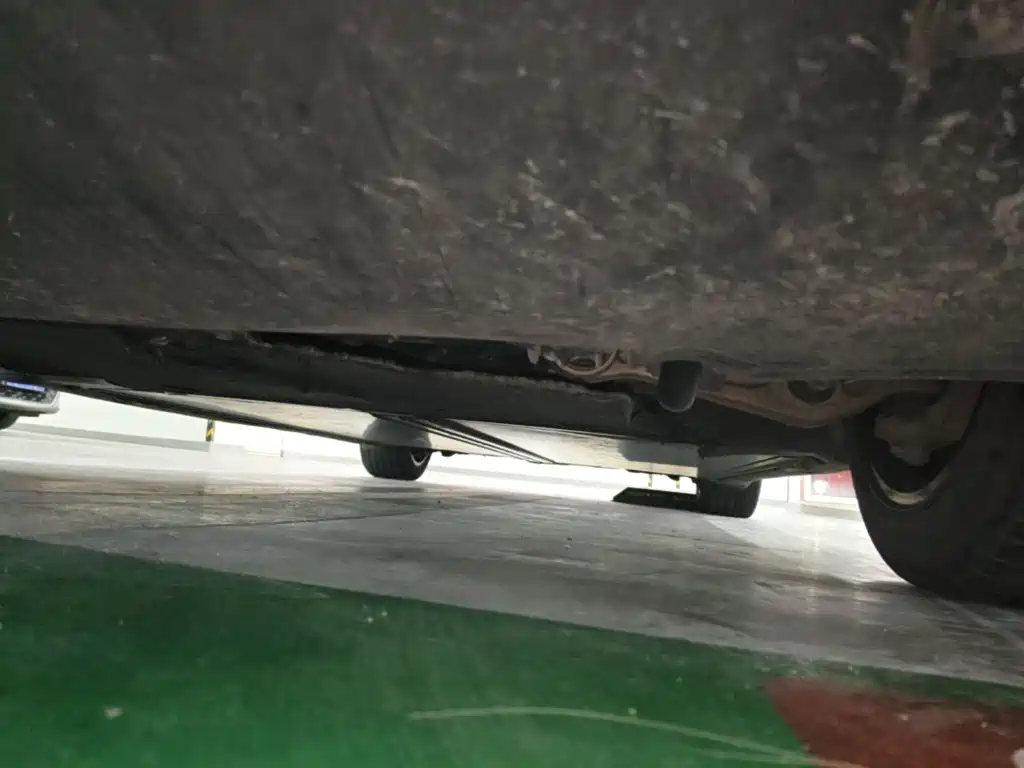 Tesla Model 3 — миниатюра 8