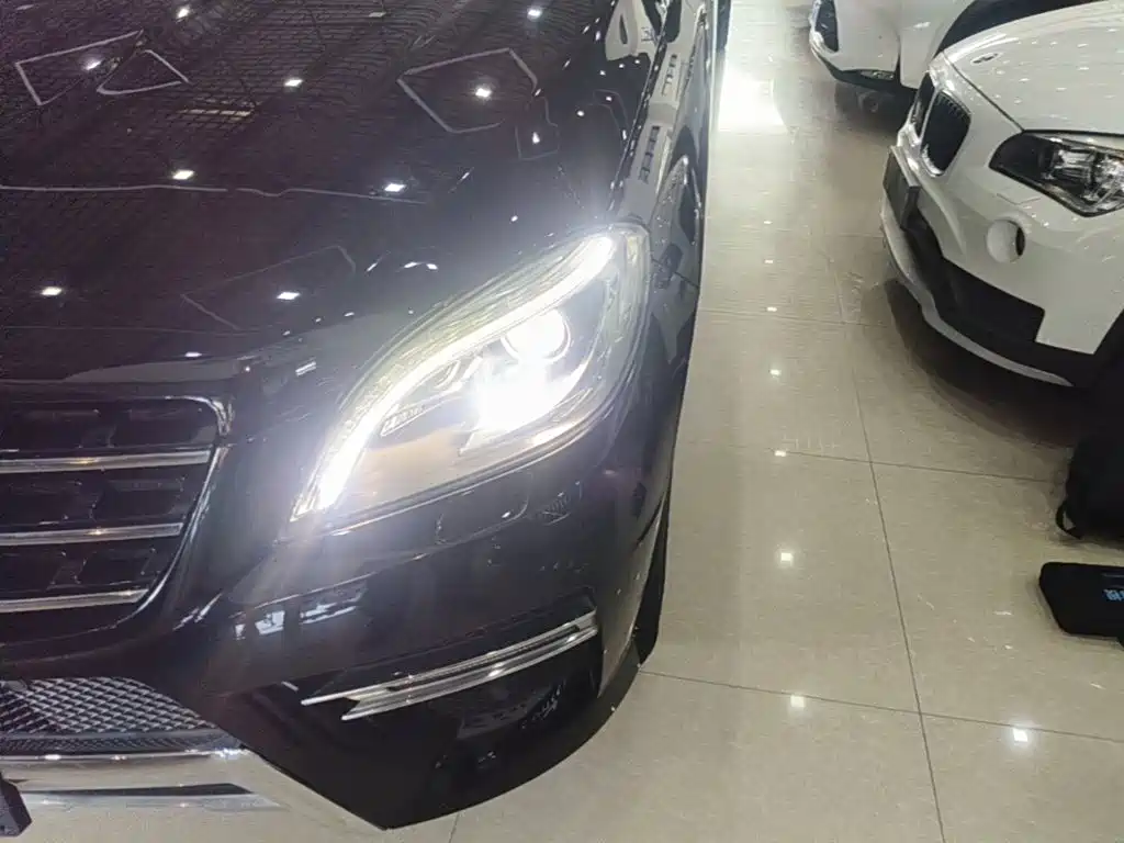 Mercedes-Benz M-Class — миниатюра 24