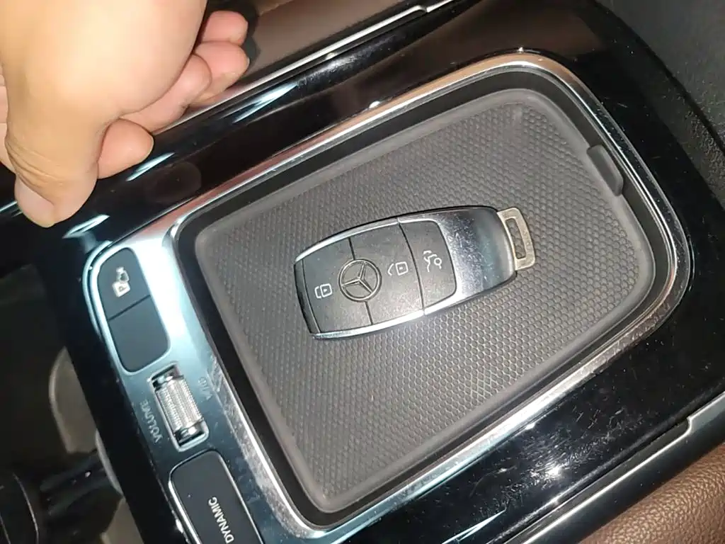 Mercedes-Benz GLB — миниатюра 9