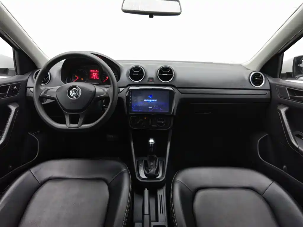 Volkswagen Jetta — миниатюра 5