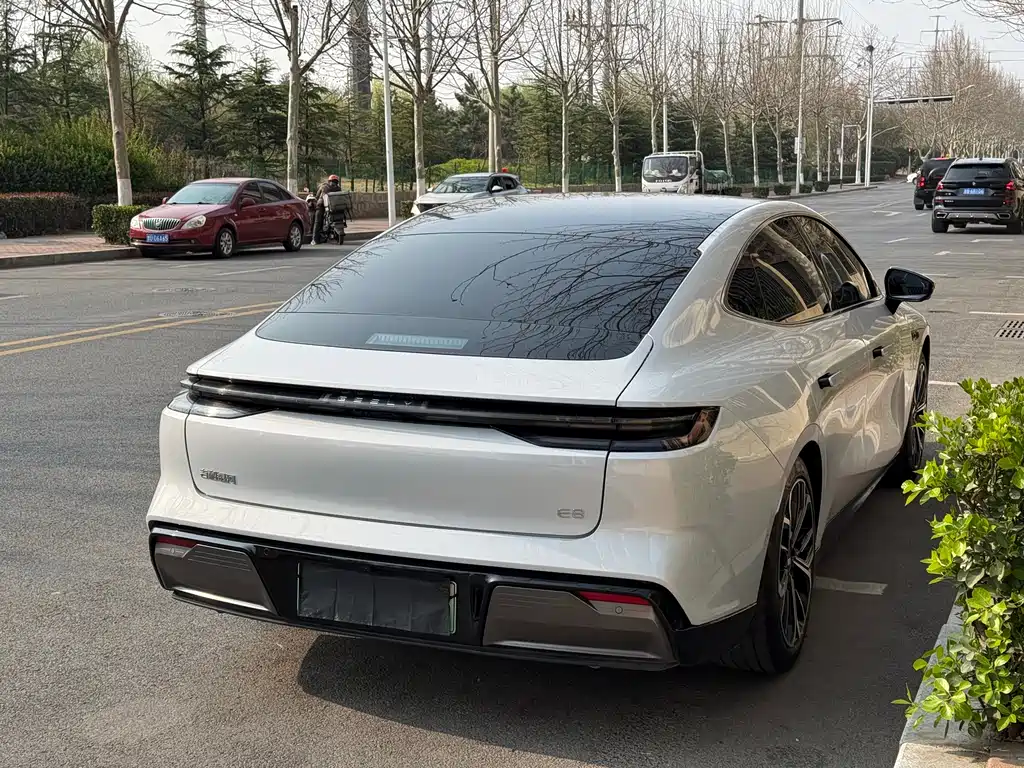 Geely Galaxy Galaxy E8 E8 2025 700km Smart Drive