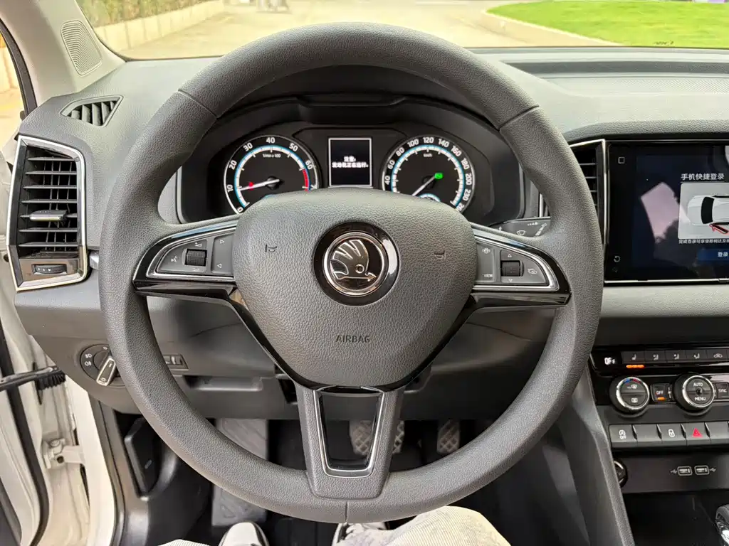 Skoda Karoq — миниатюра 14