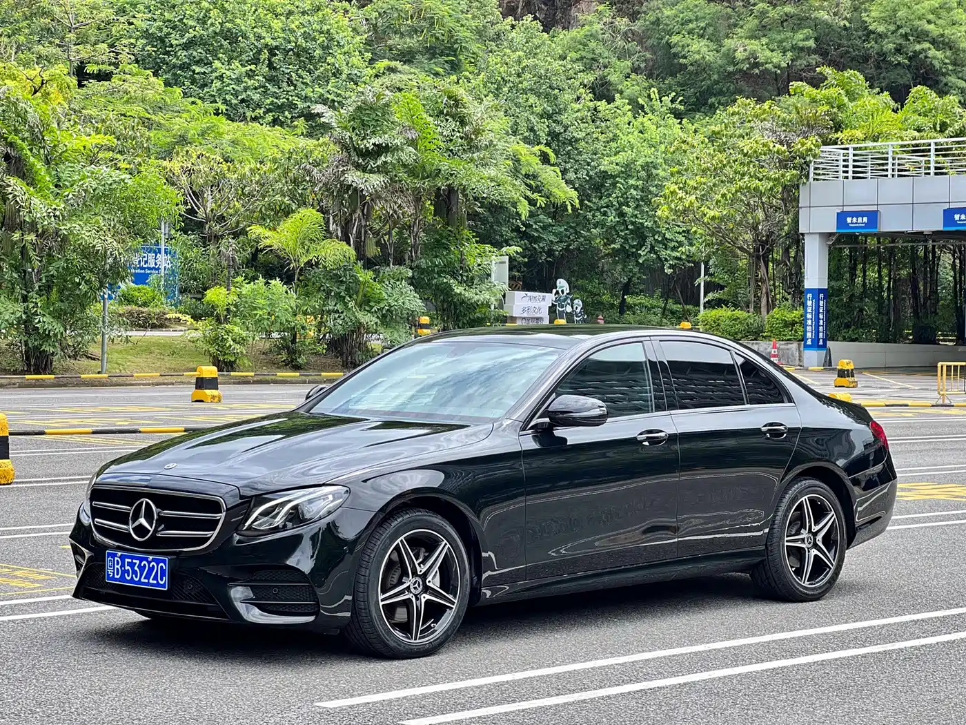 奔驰E级(进口) 2020款 E 260 运动版 2020