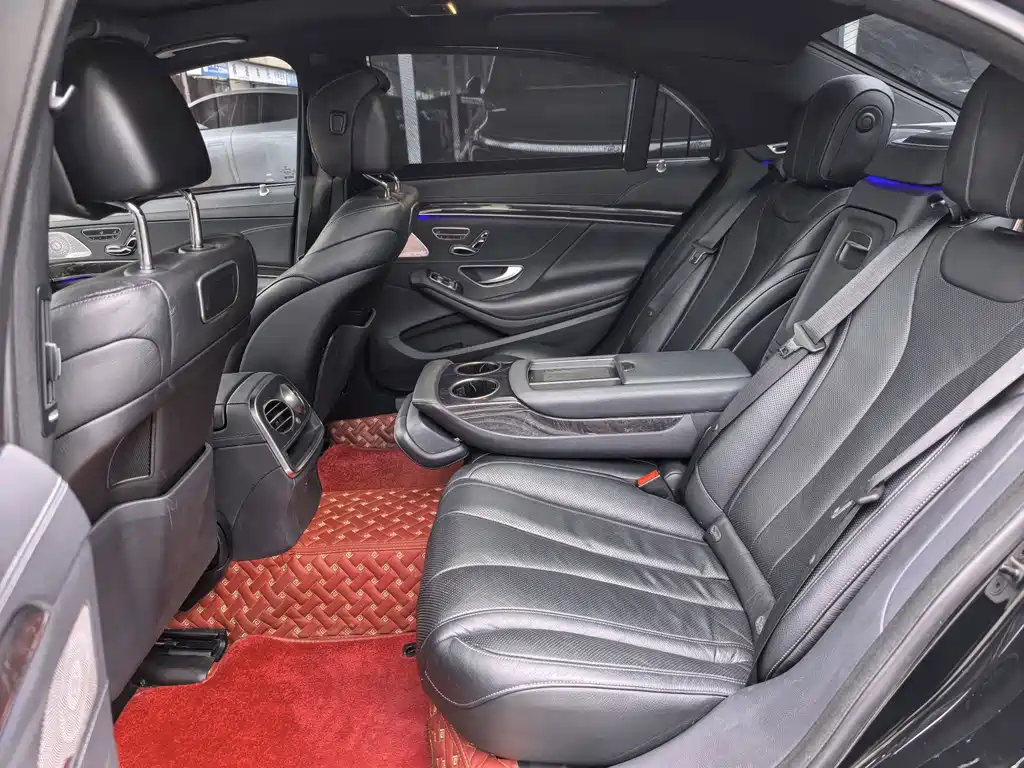 Mercedes-Benz S-Class — миниатюра 6