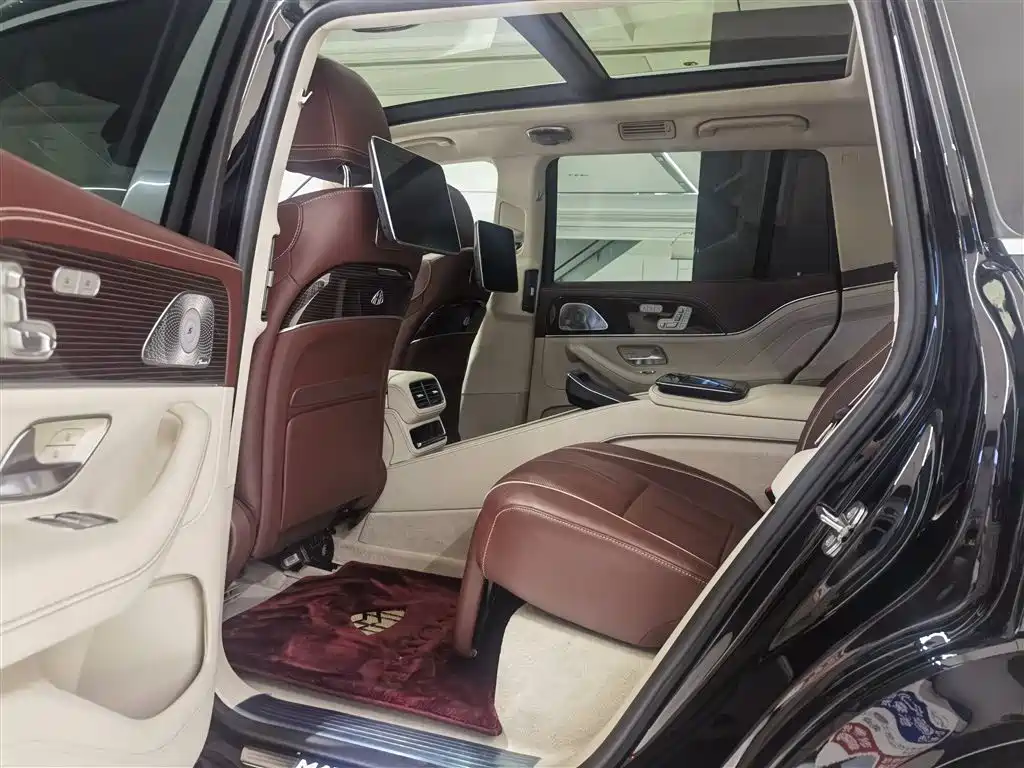 MERCEDES-BENZ MAYBACH GLS