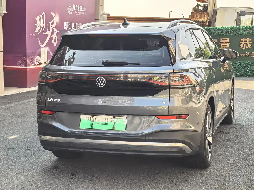 Volkswagen ID.6 X — миниатюра 5