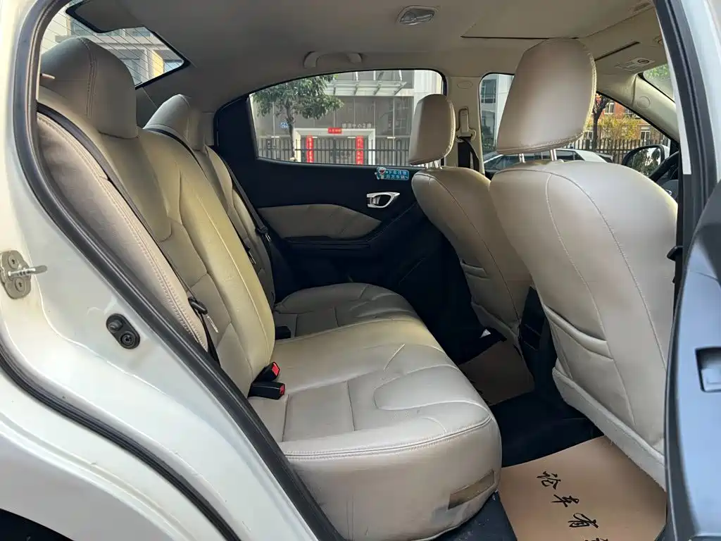 GAC Motor Trumpchi GA3S — миниатюра 19