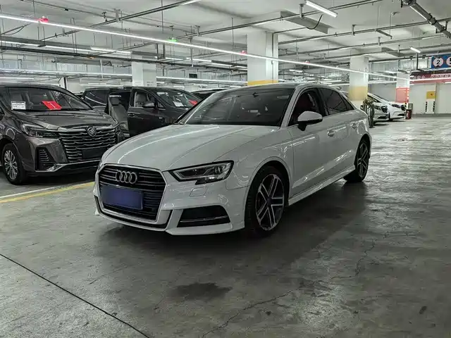 AUDI A3 2018