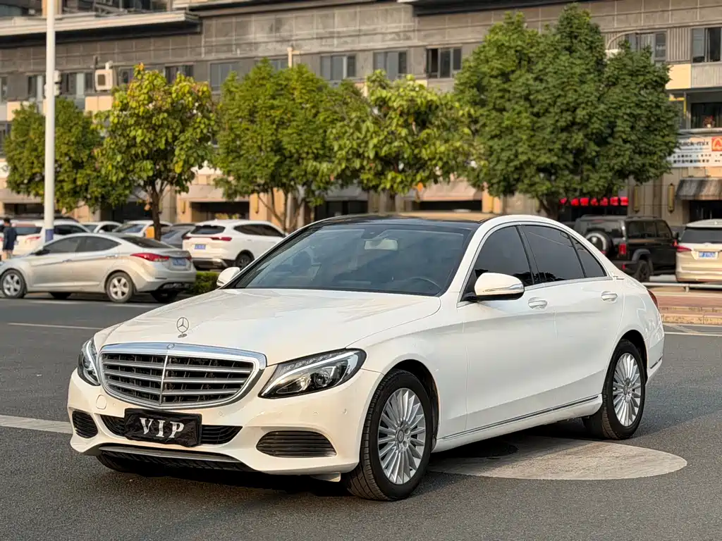 Mercedes-Benz C-Class 2015