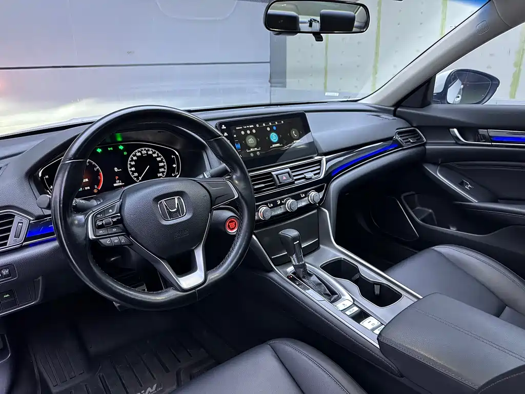 Honda Accord — миниатюра 10