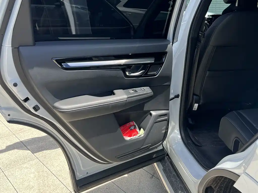 Honda CR-V PHEV — миниатюра 12