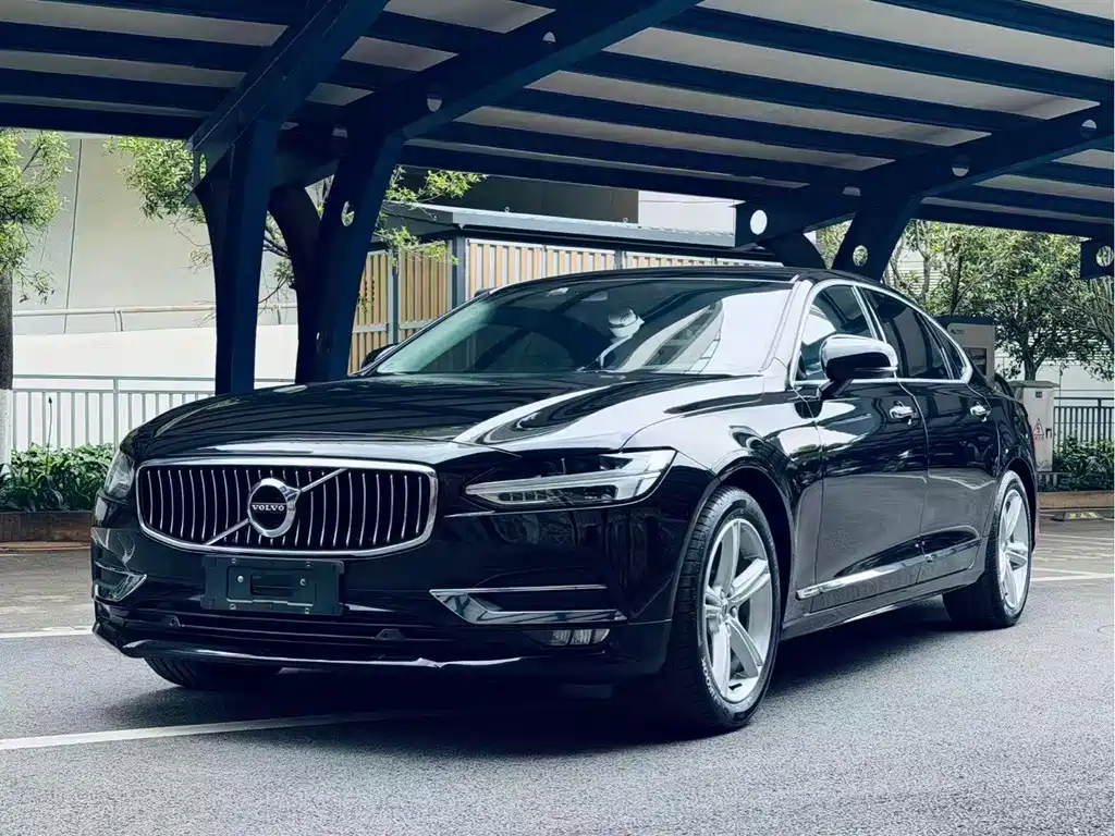 Volvo S90 2019