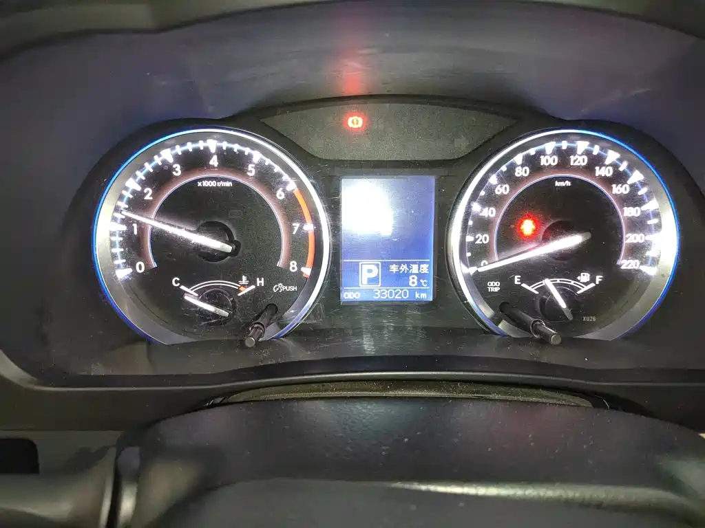 Toyota Highlander 2015 2.0T Luxury 7 мест