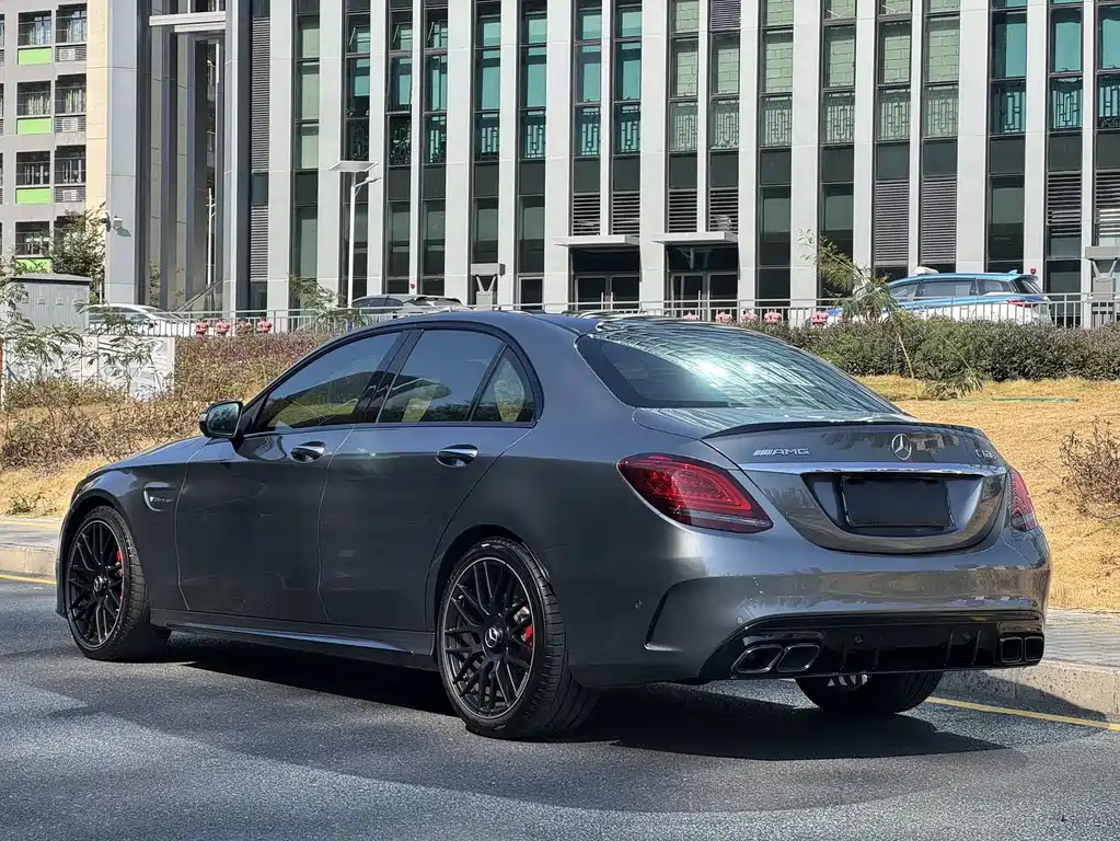 MERCEDES-BENZ C CLASS AMG